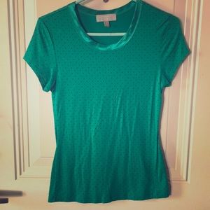 Scoop neck tee